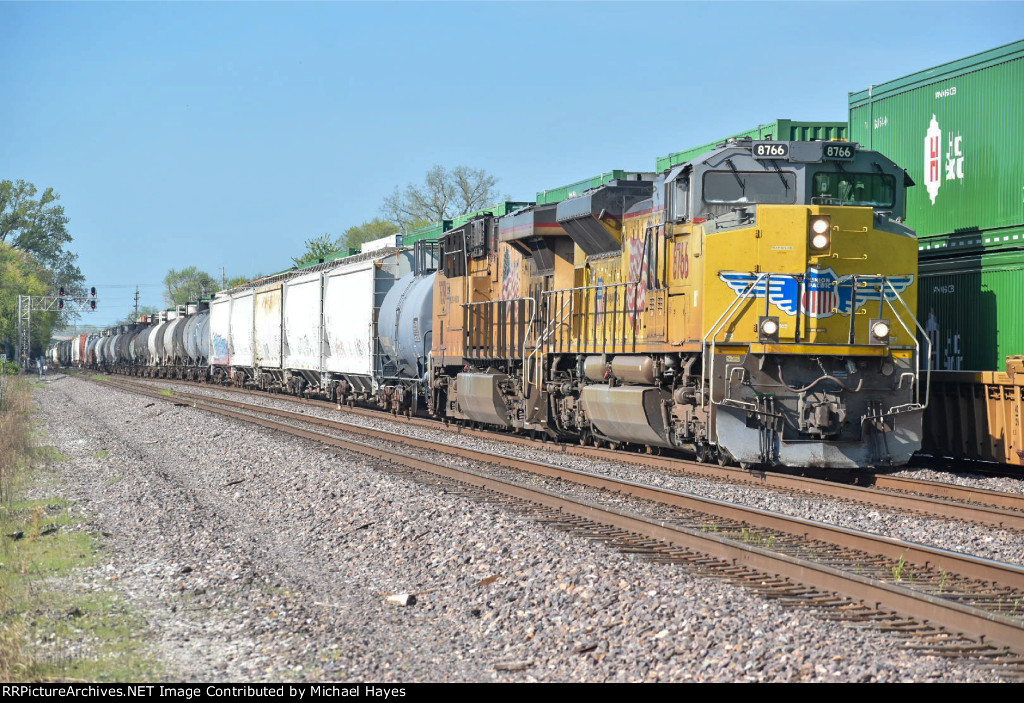 UP Freight Train at CP Airport